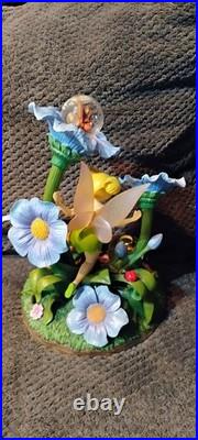 Rare Disney Store Exclusive Tinker Bell Fireflies Light up Snow Globe