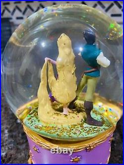 Rare Disney Tangled Rapunzel and Flynn Ryder Snow Globe