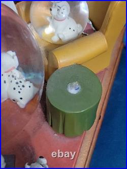Rare HTF Disney 101 Dalmatians Family Time Musical Snow Globe Please Read