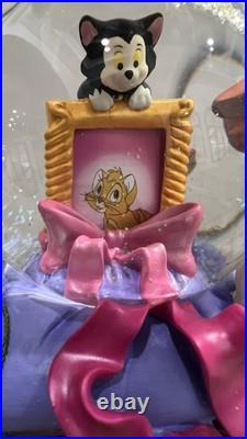 Rare Mint Disney Photo SNOWGLOBE CAT Cheshire, Figaro Siamese Aristocats in Box Rare Mint Disney Photo SNOWGLOBE CAT Cheshire, Figaro Siamese Aristocats in Box