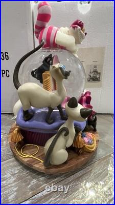 Rare Mint Disney Photo SNOWGLOBE CAT Cheshire, Figaro Siamese Aristocats in Box Rare Mint Disney Photo SNOWGLOBE CAT Cheshire, Figaro Siamese Aristocats in Box