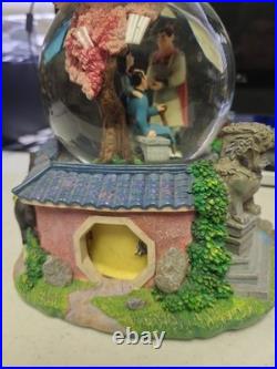 Rare Mulan Snow Globe Music Box Exclusive Disney Store Cherry Blossom Music Box