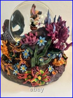 Rare Pinocchio Under The Sea Looking For Monstro Disney Snow Globe Read