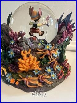 Rare Pinocchio Under The Sea Looking For Monstro Disney Snow Globe Read