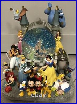 SNOW GLOBE Musical 120MM CHATEAU CHARACTERS NEW / Personnages Nouveau Disneyland