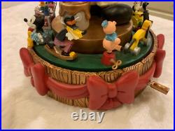 Santa Mickey Mouse Disney Christmas snow globe