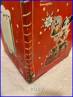 Santa Mickey Mouse Disney Christmas snow globe