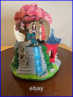 See video Disney Store Snow Globe Mulan Reflection Music Box Mushu Shang MINT See video Disney Store Snow Globe Mulan Reflection Music Box Mushu Shang MINT