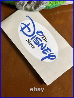 See video Disney Store Snow Globe Mulan Reflection Music Box Mushu Shang MINT See video Disney Store Snow Globe Mulan Reflection Music Box Mushu Shang MINT