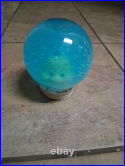 Snow Globe Flowder Disney