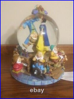 Snow White And The 7 Dwarfs Disney Musical Snow Globe Vintage