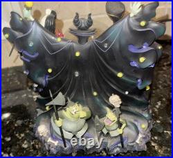 Tha Art of Disney Villains Musical Snow Globe. Park Exclusive Limited Edition