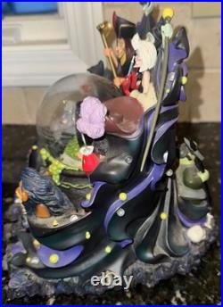 Tha Art of Disney Villains Musical Snow Globe. Park Exclusive Limited Edition