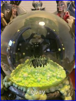 Tha Art of Disney Villains Musical Snow Globe. Park Exclusive Limited Edition