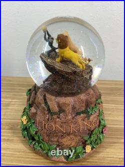 The Bradford Disney The Lion King Musical Glitter Globe w Rotating Characters The Bradford Disney The Lion King Musical Glitter Globe w Rotating Characters