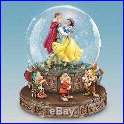 The Bradford Exchange Disney Snow White Musical Glitter Globe with The Seven Dwa