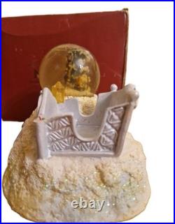 The Chronicles Of Narnia Snow Ball Phone Holder Snow Globe Disney 2005