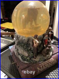 The Chronicles of Narnia Snow Globe Disney, Musical box & lights