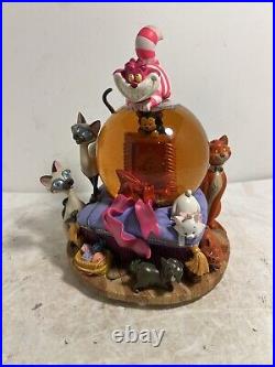 The Fashionable Cat Marie Cheshire Figaro Snow Globe Music Box Disney Works