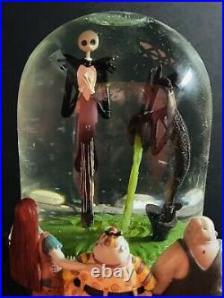 The Nightmare Before Christmas Musical Light Up Snow Globe