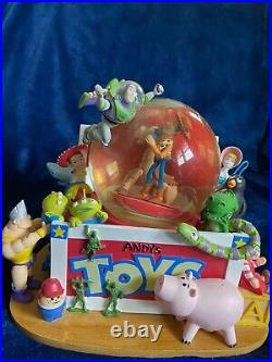 Toy Story- Andy's Toy Box Snow Globe