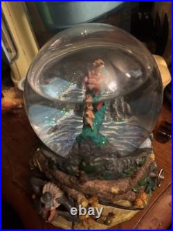 Traditional Disney Lion King Hakuna Matata Unique Musical Snow globe