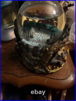 Traditional Disney Lion King Hakuna Matata Unique Musical Snow globe