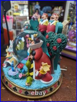 VERY RARE Alice in Wonderland Musical Snow Globe Disney Store VERY RARE Alice in Wonderland Musical Snow Globe Disney Store