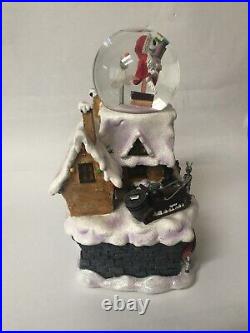 VERY RARE Disney NIGHTMARE BEFORE CHRISTMAS Musical/ Lights Snowglobe