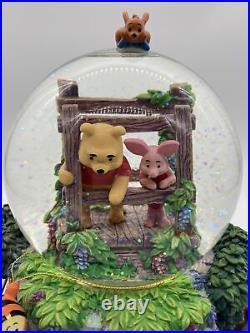 VINTAGE 1963 Disney Winnie the Pooh Musical Snow Globe Bridge Roo on top