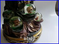 Very Rare Disneys The Evil Queen Figurine with 5 mini globes that light up