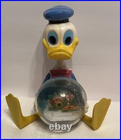 Vintage 1960's Disney Donald Duck SnowithWater Globe Plastic Paperweight Very Rare
