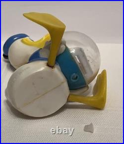 Vintage 1960's Disney Donald Duck SnowithWater Globe Plastic Paperweight Very Rare