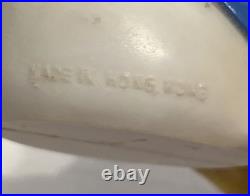 Vintage 1960's Disney Donald Duck SnowithWater Globe Plastic Paperweight Very Rare