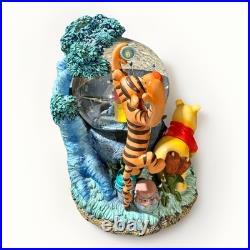 Vintage 1963 Disney Winnie the Pooh Fireflies Snow Globe Lights Up Rare Collecti