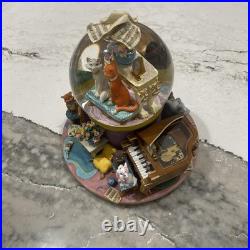 Vintage Disney Aristocats Musical Snow Globe- Everybody Wants To Be A Cat