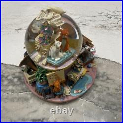 Vintage Disney Aristocats Musical Snow Globe- Everybody Wants To Be A Cat