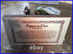 Vintage Disney Figaro & Cleo Snow Globe Figurine from Pinocchio