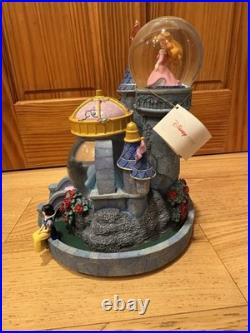 Vintage Disney Magical Princess Castle Snow Water Globe Musical Lights Rare