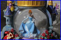 Vintage Disney Magical Princess Castle Snow Water Globe Musical Lights Rare