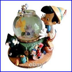 Vintage Disney Pinocchio Toyland Fishbowl Musical Snow Globe Cleo Figaro WORKS