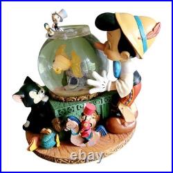 Vintage Disney Pinocchio Toyland Fishbowl Musical Snow Globe Cleo Figaro WORKS