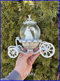 Vintage Disney Snow Globe Cinderella Wedding Carriage Original Box & Packaging