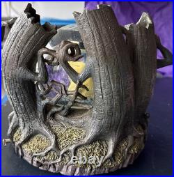 Vintage Disney Snow White In Haunted Woods Rare Large Musical Snowglobe Figure