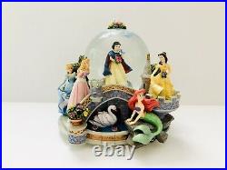 Vintage Disney Store 5 Princesses Once Upon A Dream Musical Snow Globe