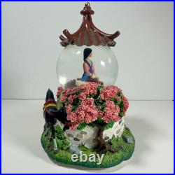 Vintage Disney Store Mulan Musical Snow Globe Reflections Vintage Disney Store Mulan Musical Snow Globe Reflections