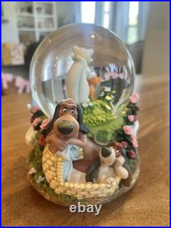 Vintage Disney The Aristocats Musical Snow Globe Works PRISTINE No Bubble Clear