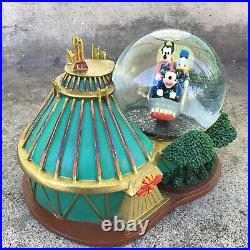Vintage Disney Tomorrowland Space Mountain Snow Water Globe Mickey Goofy Donald