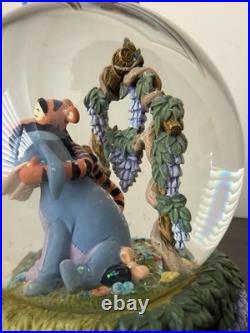 Vintage Disney Winnie The Pooh Musical Snow Globe Plays Winnie The Pooh Rare