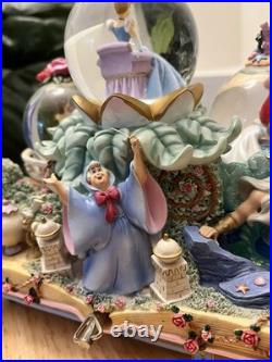 Vintage Walt Disney World Princess Fairy Tales Musical Snow Globe